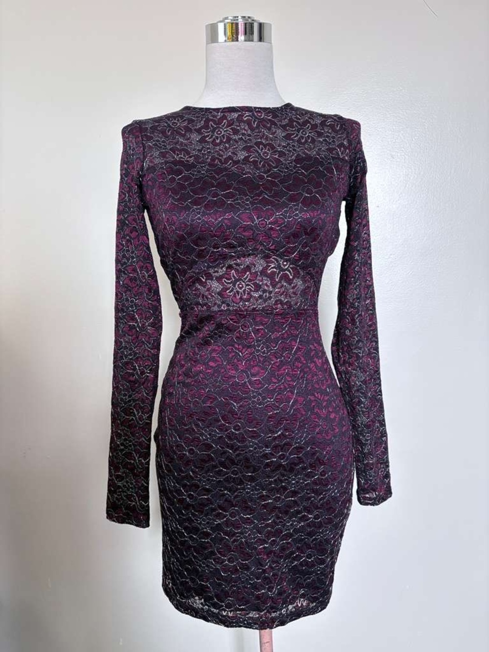 Express Long Sleeve Lace Bodycon Dress in Burgundy and Black